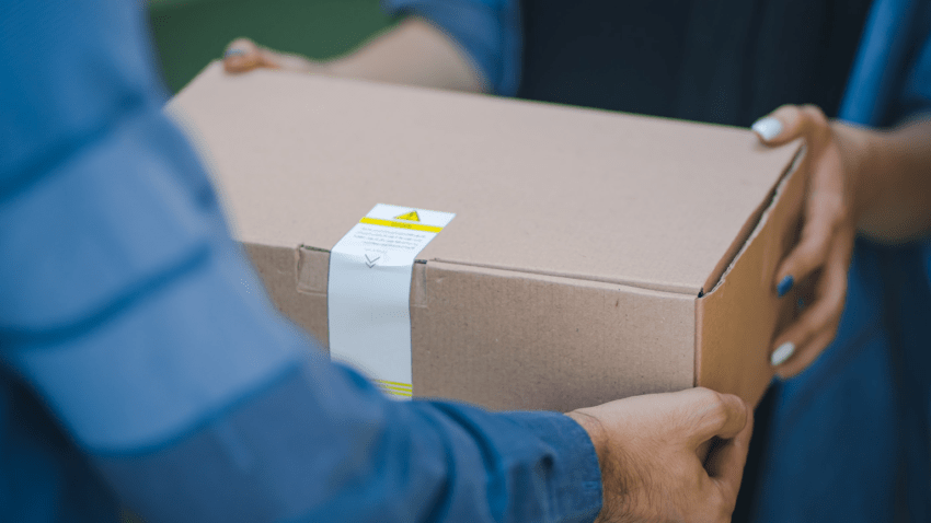 Spese di spedizione? Confronta oltre 400 corrieri grazie al nuovo comparatore della Commissione europea